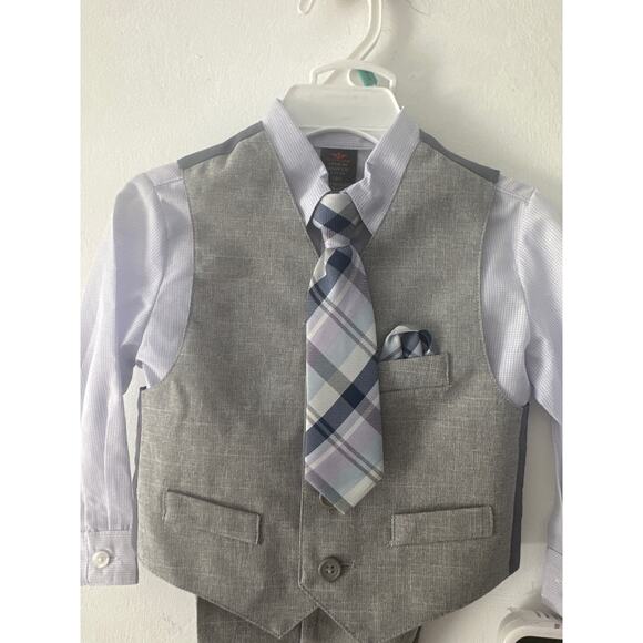 Toddler Boys Gray Vest light blue Shirt & gray Pants Outfit Set 18 M - Picture 4 of 5
